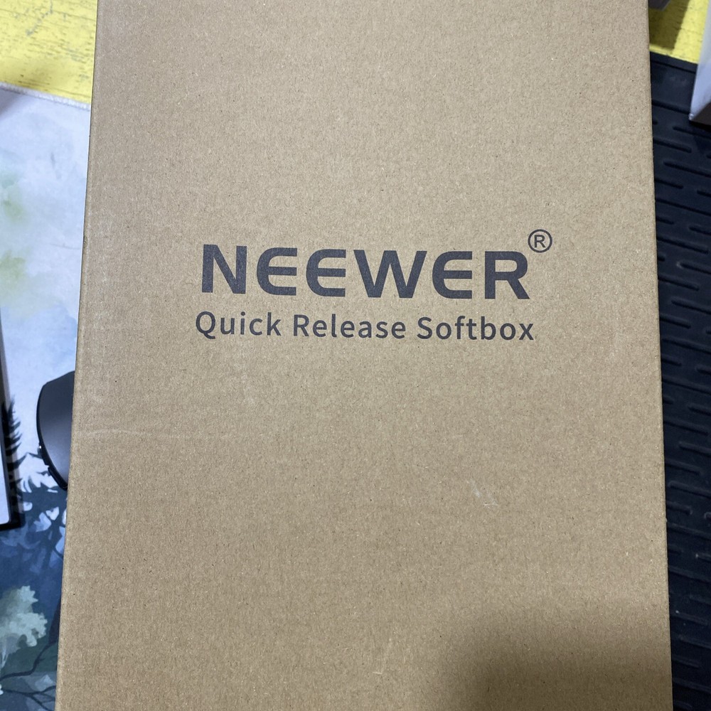 Neewer 65CM rapid folding softbox for Canon Speedlite