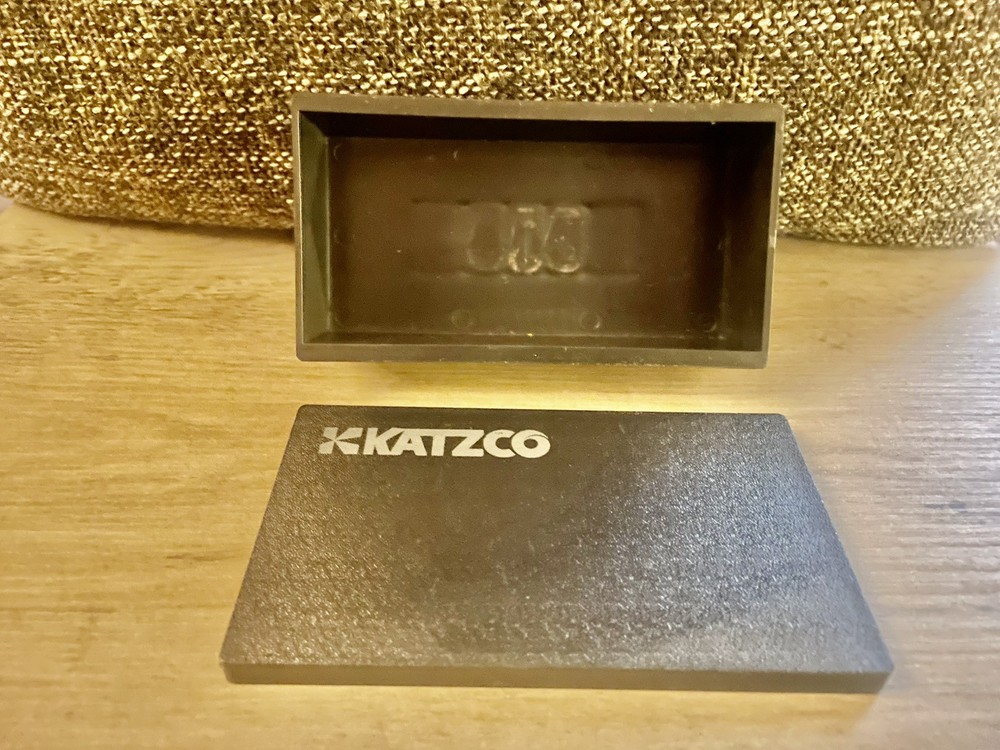 KATZCO - Hide A Key Box with magnetic bottom