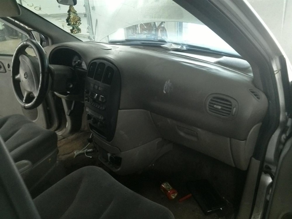 CARAVAN 2003 Keys/Latches/Locks 104941235