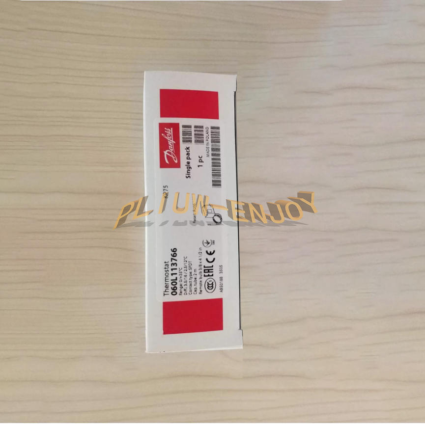 1PCS New Danfoss Tempreture Controller KP75 060L113766
