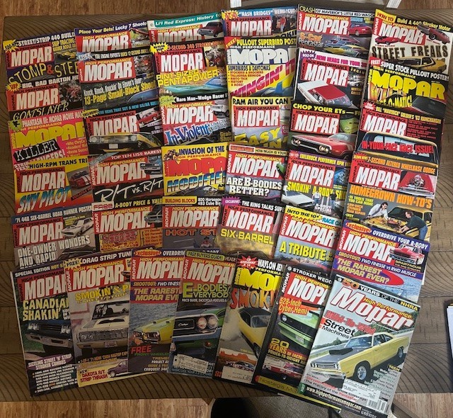 High Performance MOPAR Magazines - 1994 - 2001 - Many to choose from