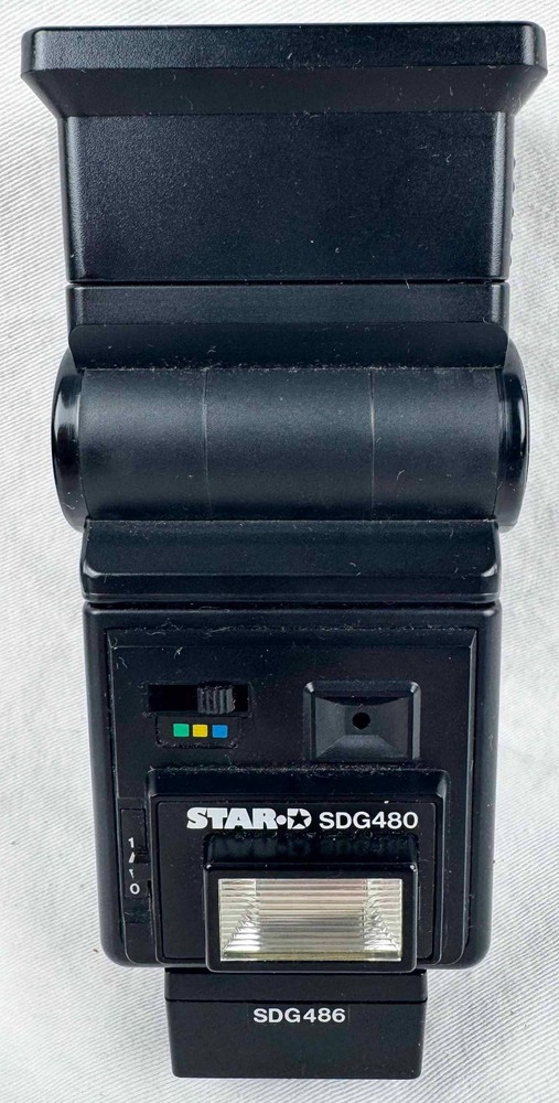 STAR-D SDG-480 camera flash with case. Tested and works.