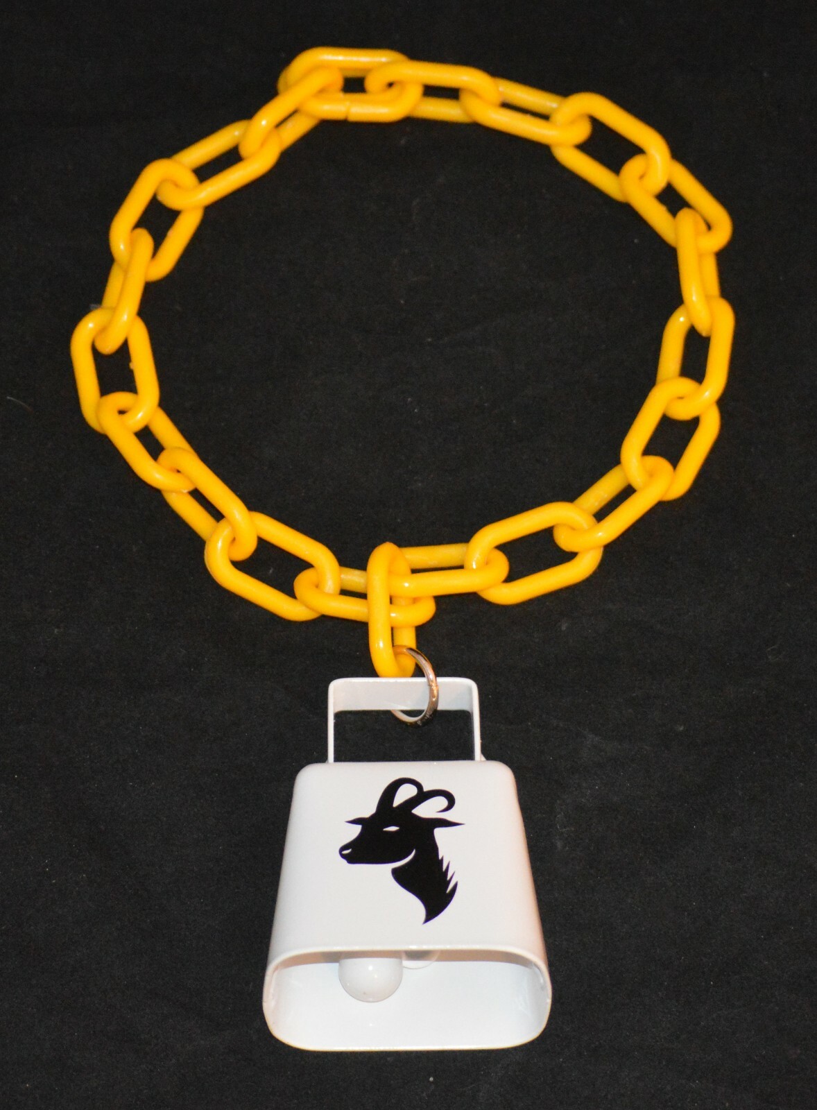 PLASTIC CHAIN GOAT COLLARS with COW BELL 1 1/2" X 3/4" LINKS 20" LONG