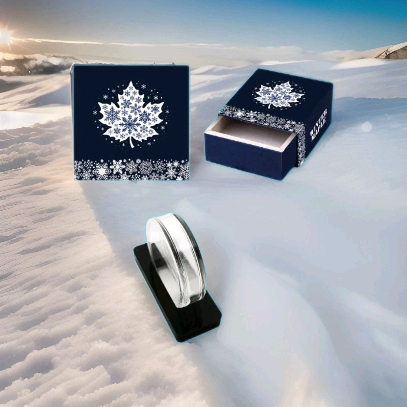 1oz Winter Maple featuring Dual Sided Diamond Dust with Box/Display Limited Mint