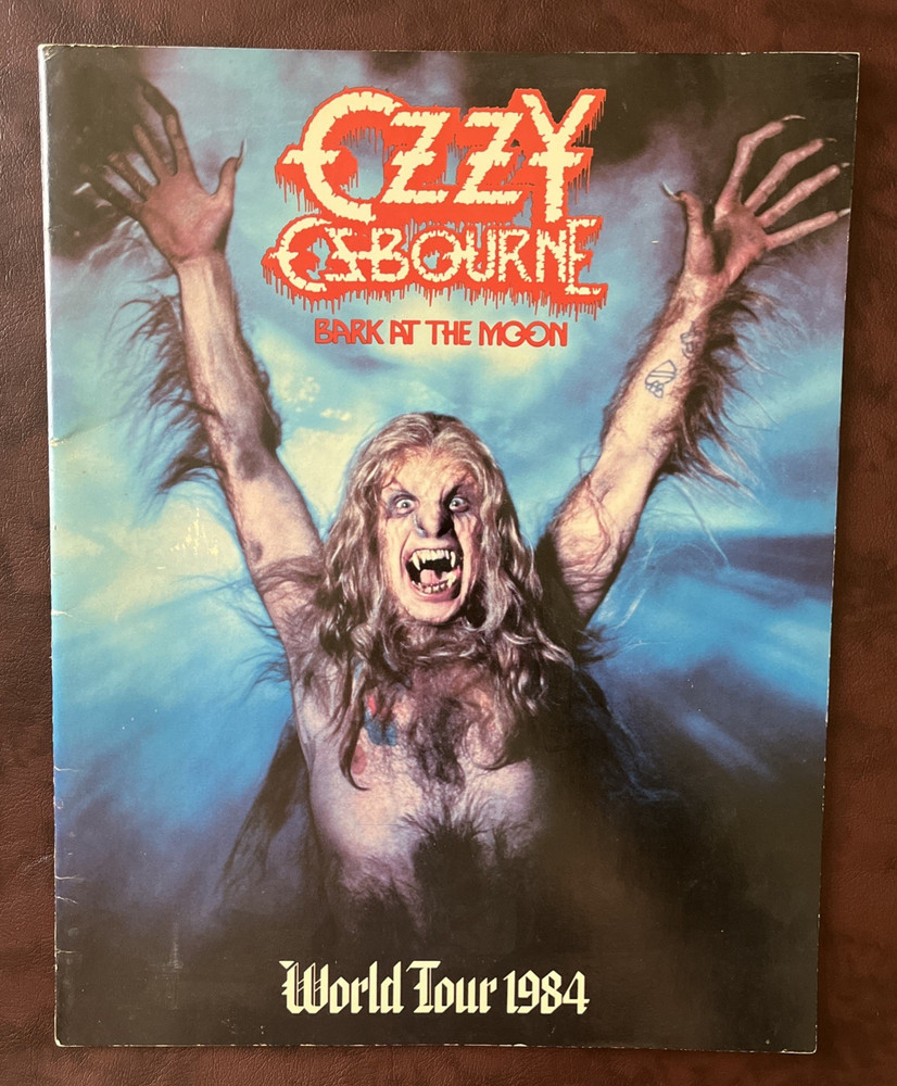 Ozzy Osbourne - Vintage Bark At The Moon 1984 World Tour Concert Program NOS