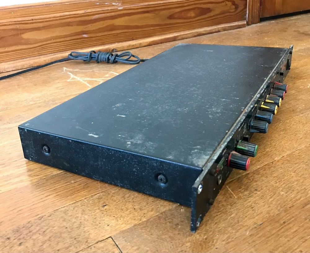 Electra Digital Delay Rack Unit. Model EP-401. Repair Project