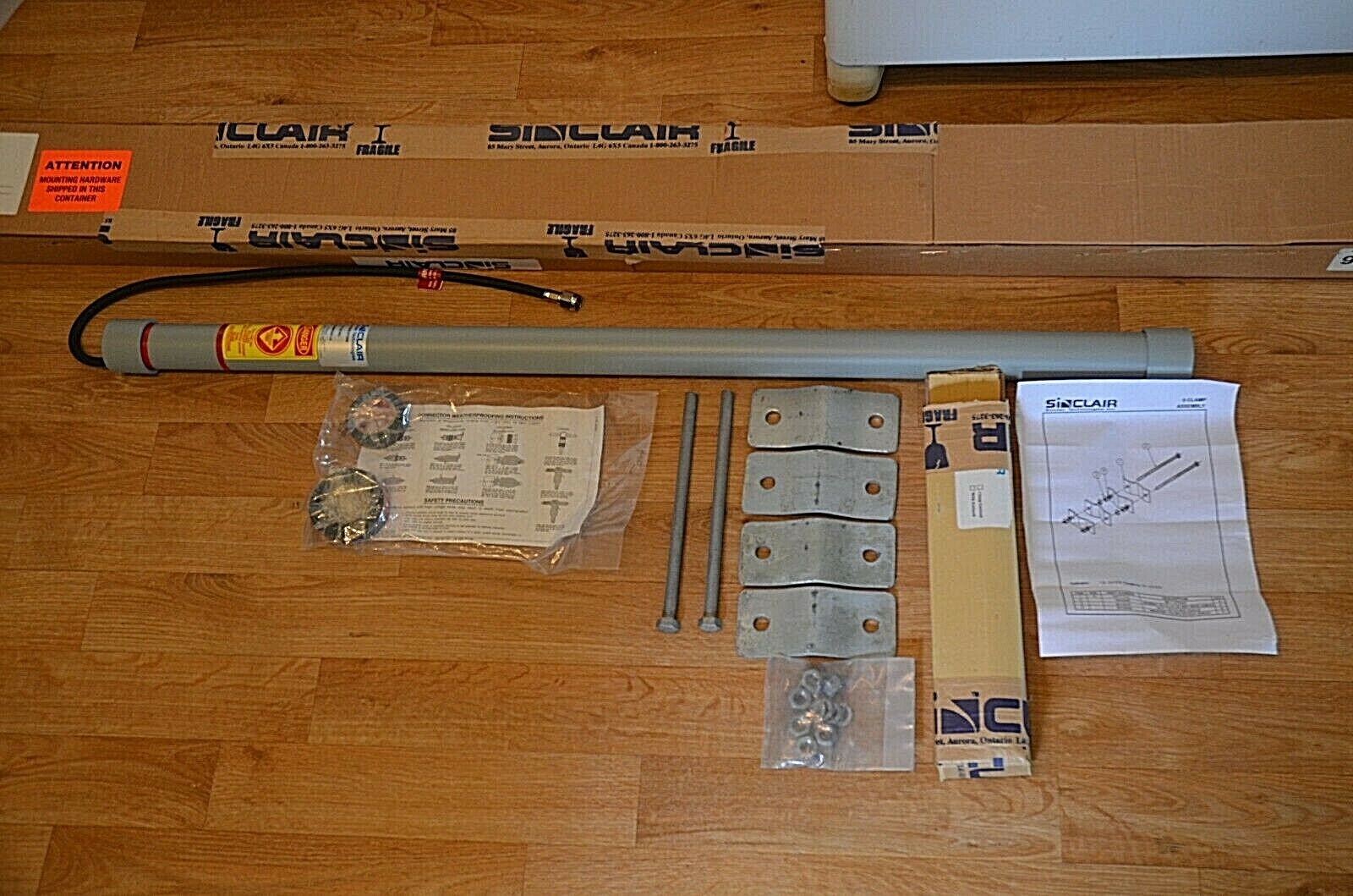 Sinclair Technologies 217-225 MHz Antenna Model SC225M-SF7SNM w/ Mounting Kit