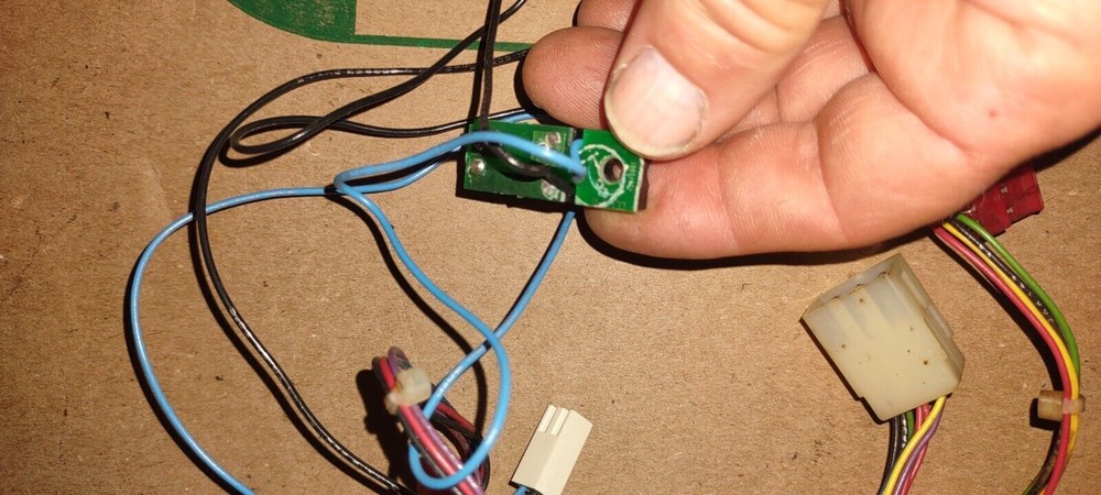unknown arcade sensor pcb #222