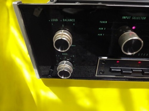 McIntosh C29 Solid State Stereo Preamplifier Beauty Working　w/wood case