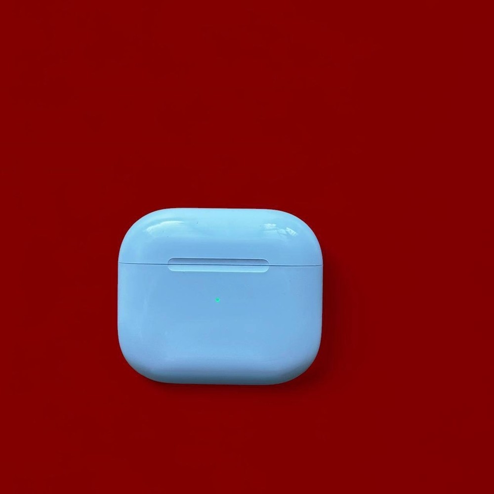 Apple AirPods (3rd generation)