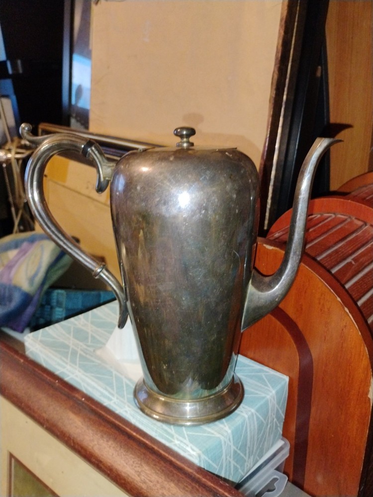 Benedict Silverplate Antique Coffee Pot Ornate Handle Footed Base Elegant Design