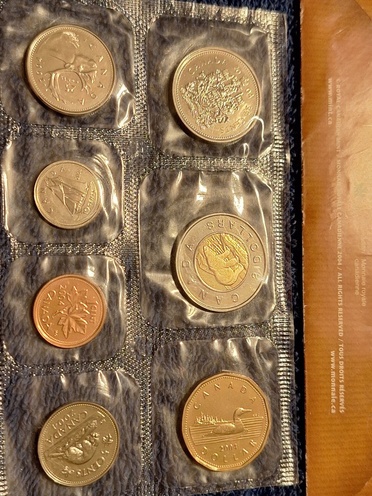 2004 Royal Canadian Mint (RCM) Uncirculated Set