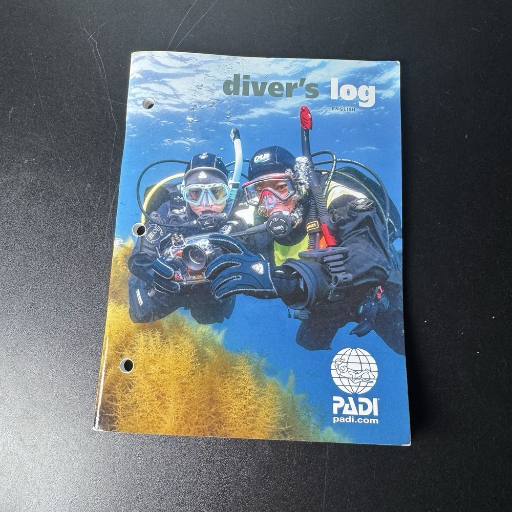 PADI Refill Log Book Red 70048