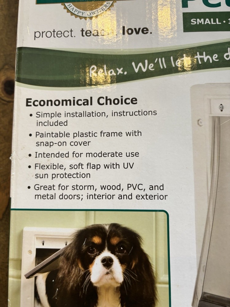 Pet Safe Plastic Pet Door, Size Small