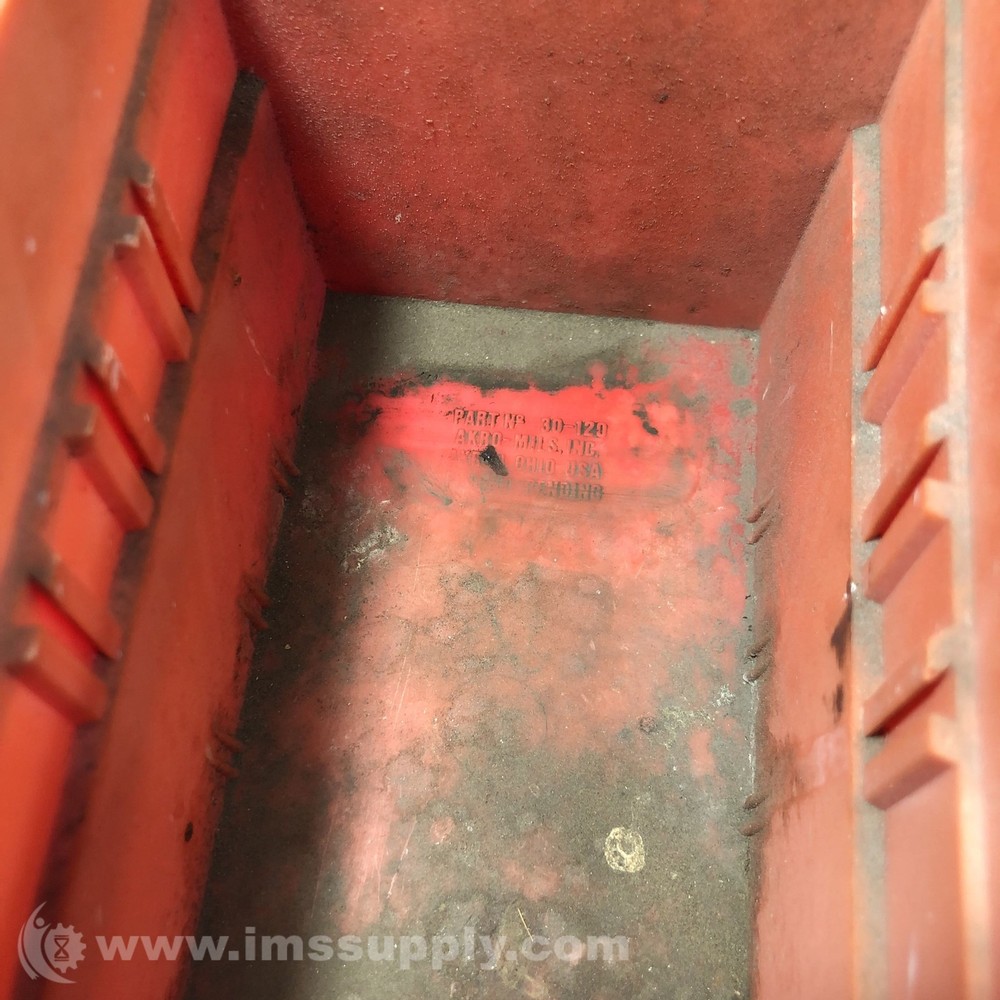 Akro Mils 30-120 Stackable Storage Bin 9276