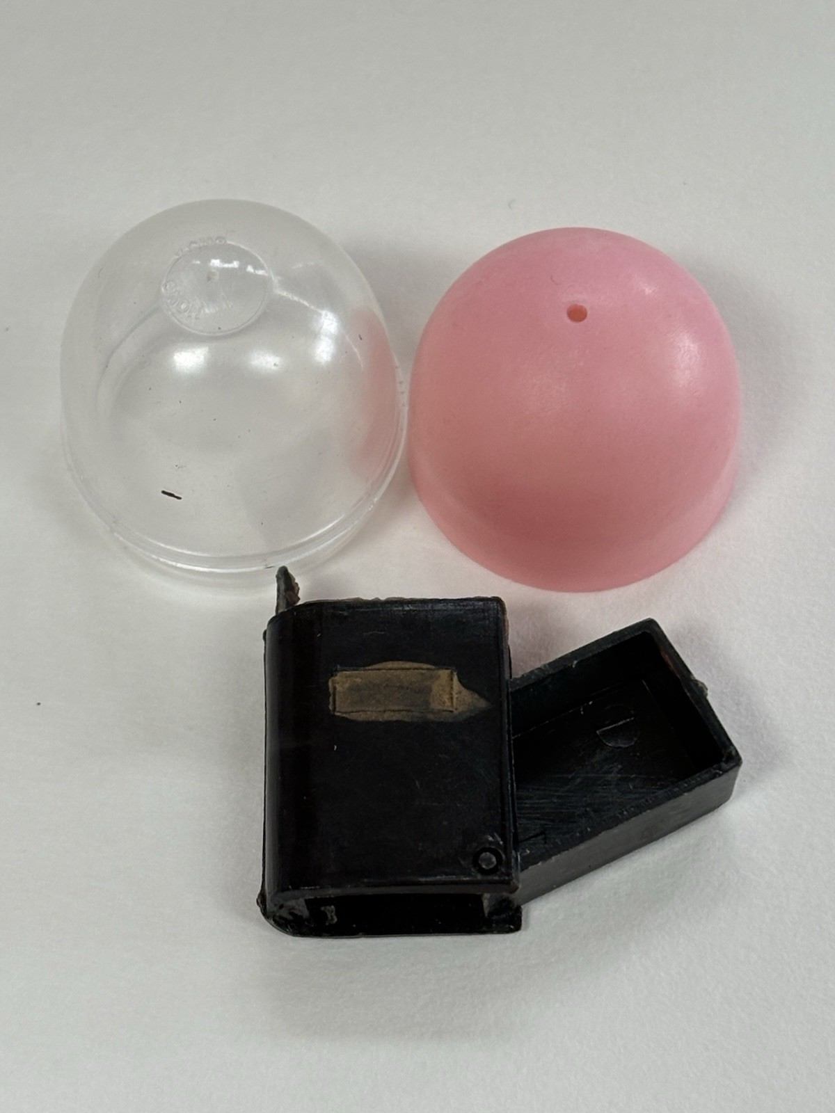 Vintage Gumball Charm Cracker Jack Prize Vending Mechanical Secret Compartment