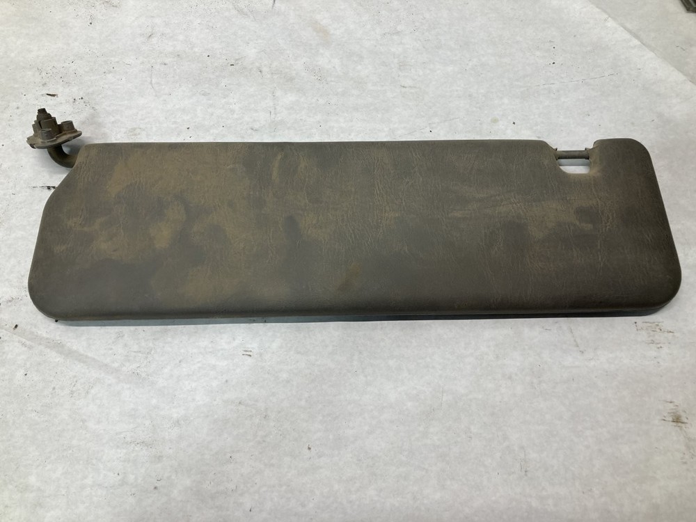 Volvo VNL Right/Passenger Interior Sun Visor - Used