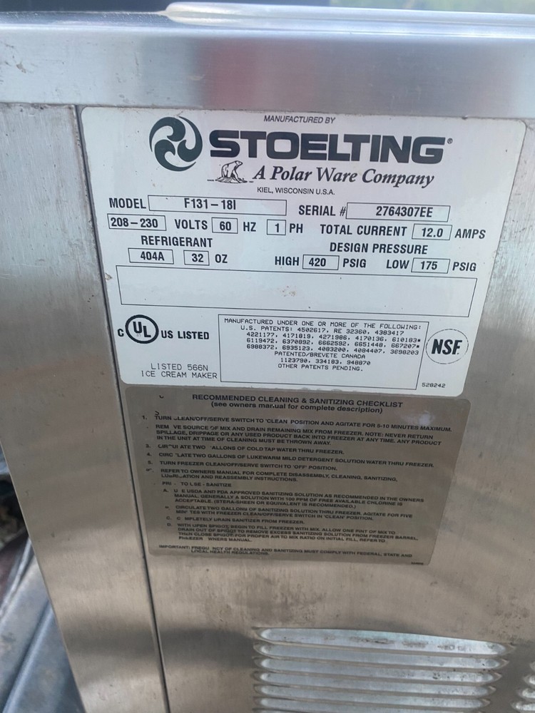 Stoelting Soft Serve machine Water cooled 220 power
