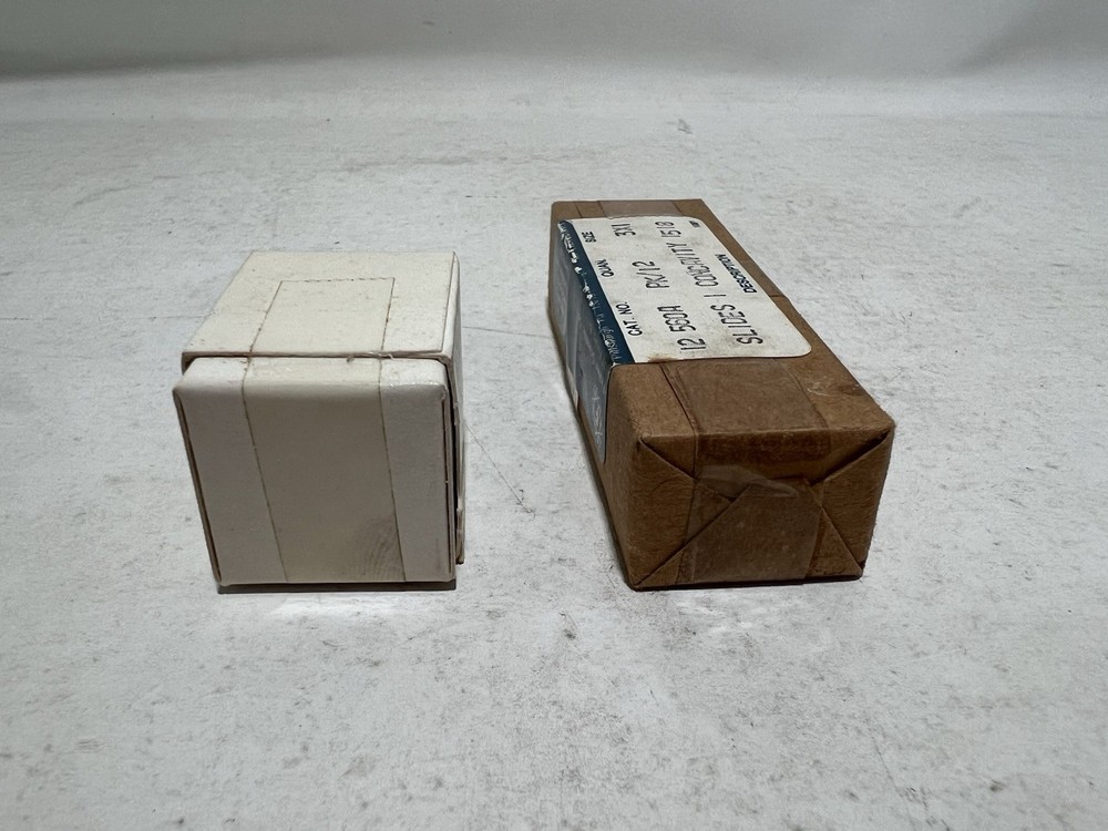 Bishops Science Co. Microscope - Model HI with Coverslips and Slides