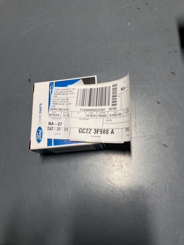 Genuine Insert GC2Z-3F988-A