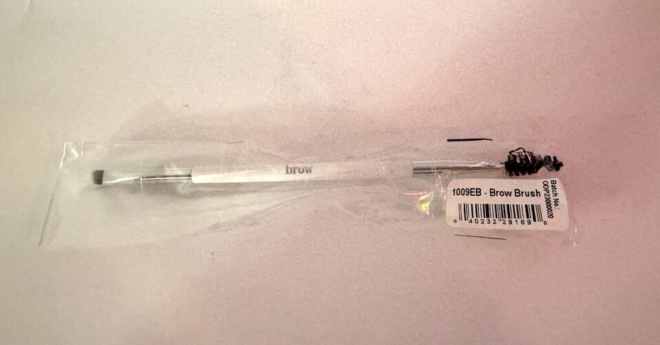 Kjaer Weis Brow Brush NIP