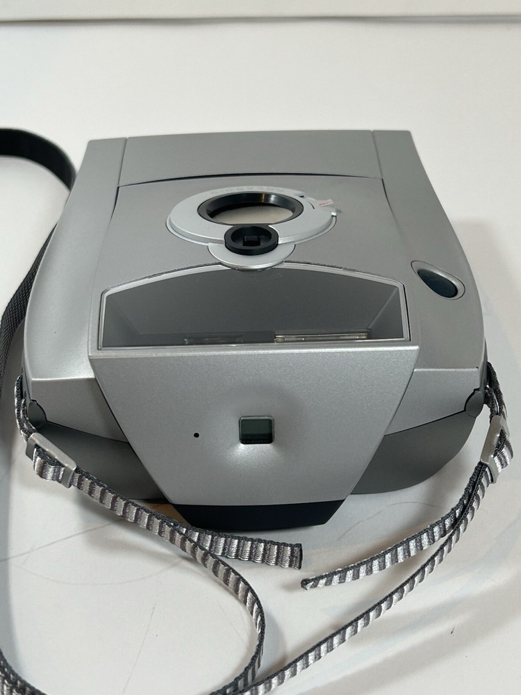 Polaroid 1200FF BE Spectra Image Camera w Carrying Strap Untested Good Condition