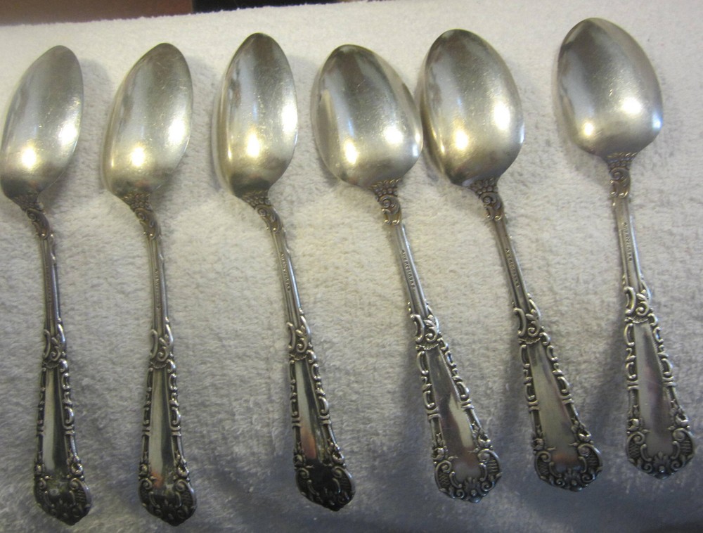 6 antique spoons,Wm Rogers YALE set of, 6" Silverplate International 1894 VTG