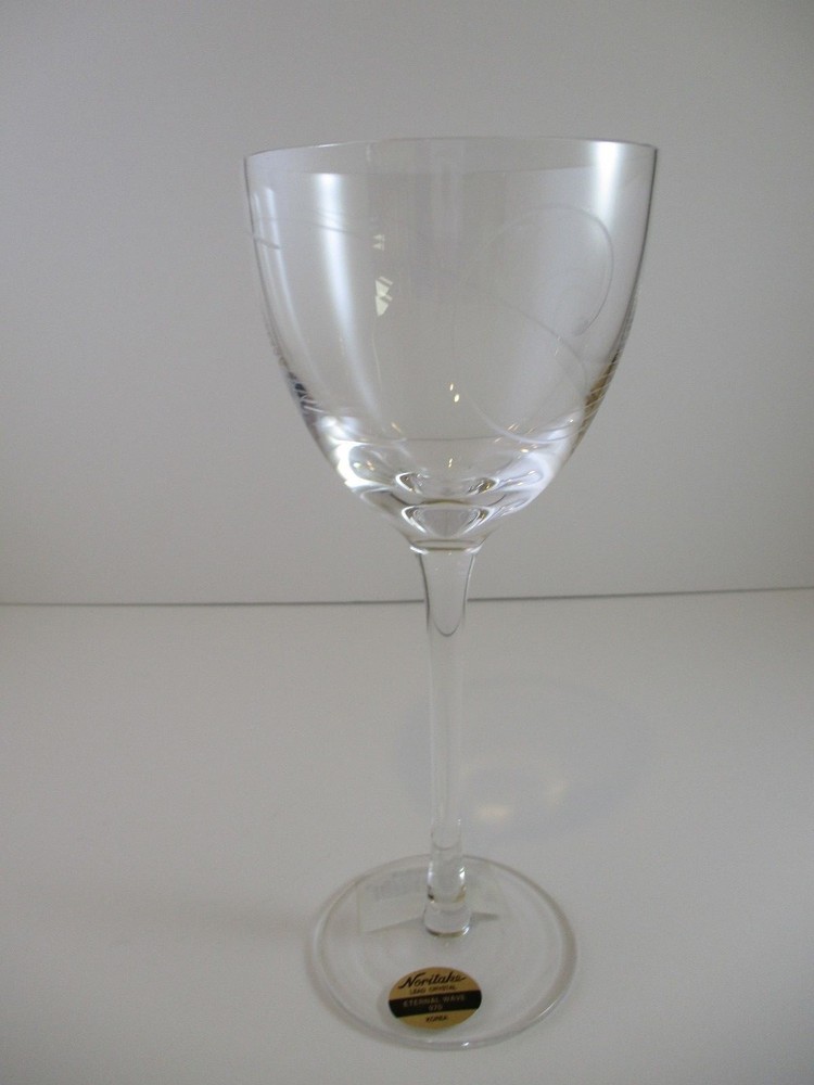 NORITAKE ETERNAL WAVE WINE GLASS 7 3/4" -0206E