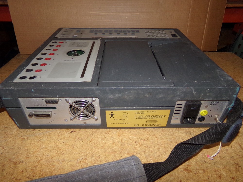 Astro Med DASH 8 Chart Recorder