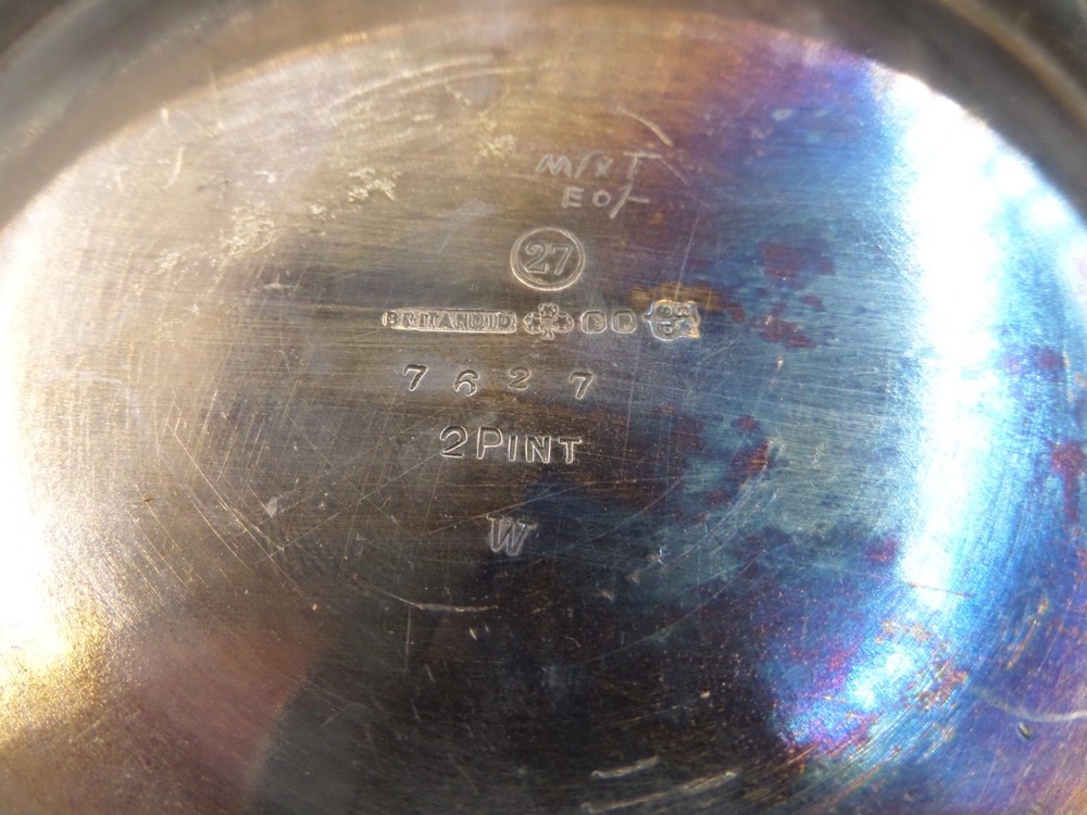 Barker Ellis Britanoid Silver Plated 2 Pint Teapot Wicker Handle 7627