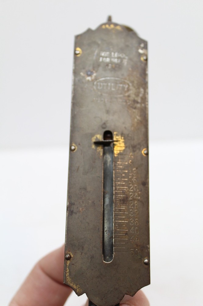 Vintage Utility 20# Hanging Spring Scale