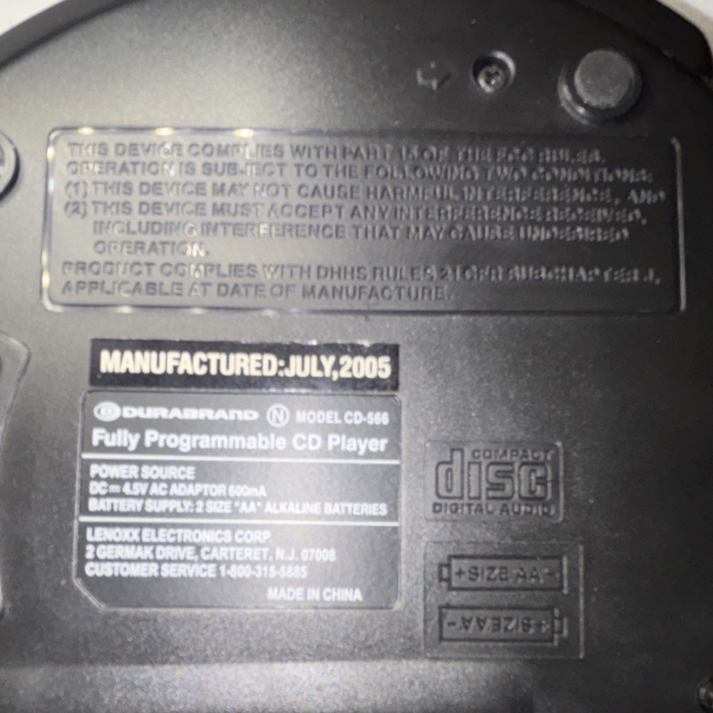 Durabrand CD-566 Programmable CD Player Silver/Black LCD Display Repeat