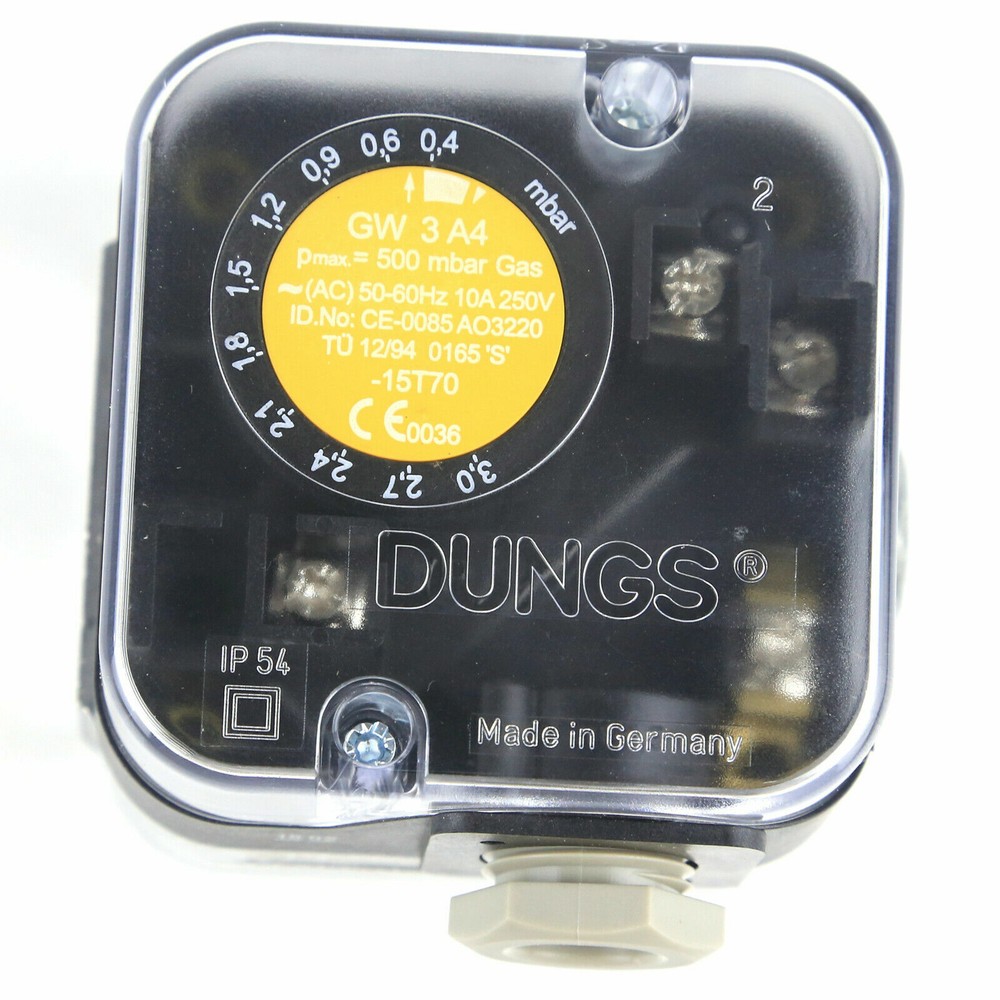 NEW IN BOX DUNGS GW3A4