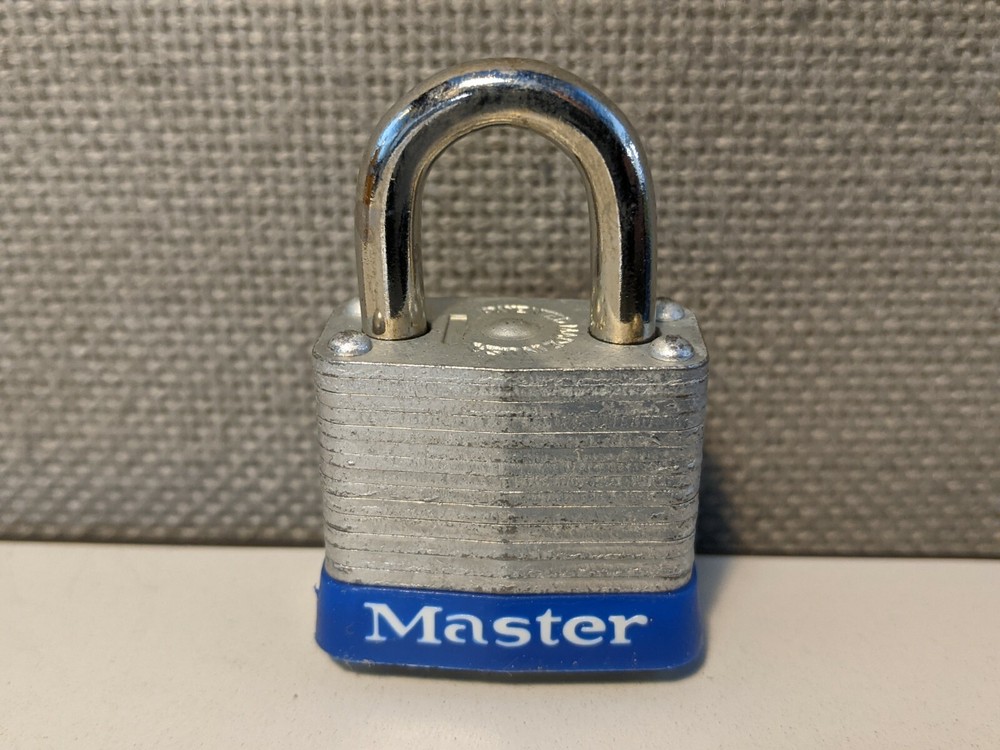 VINTAGE MASTER #7 PADLOCK