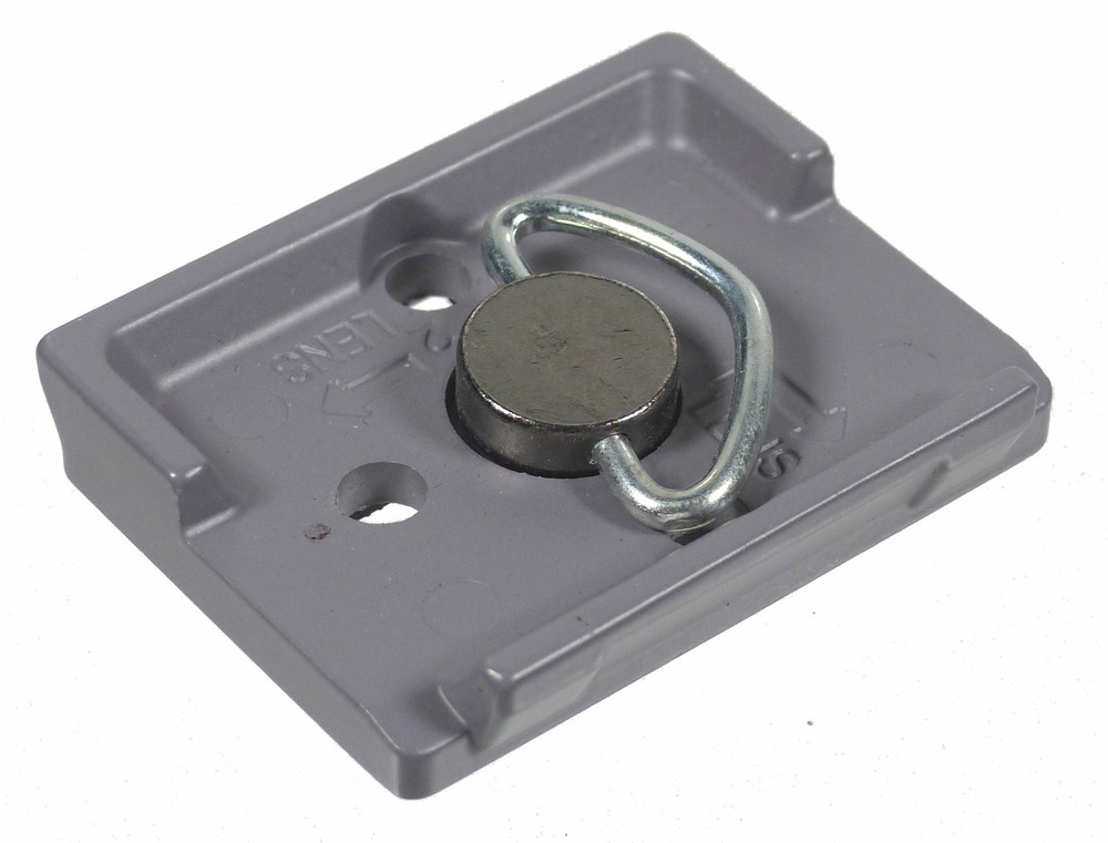 ALZO Camera Quick Release Plate for Tripod and Monopod