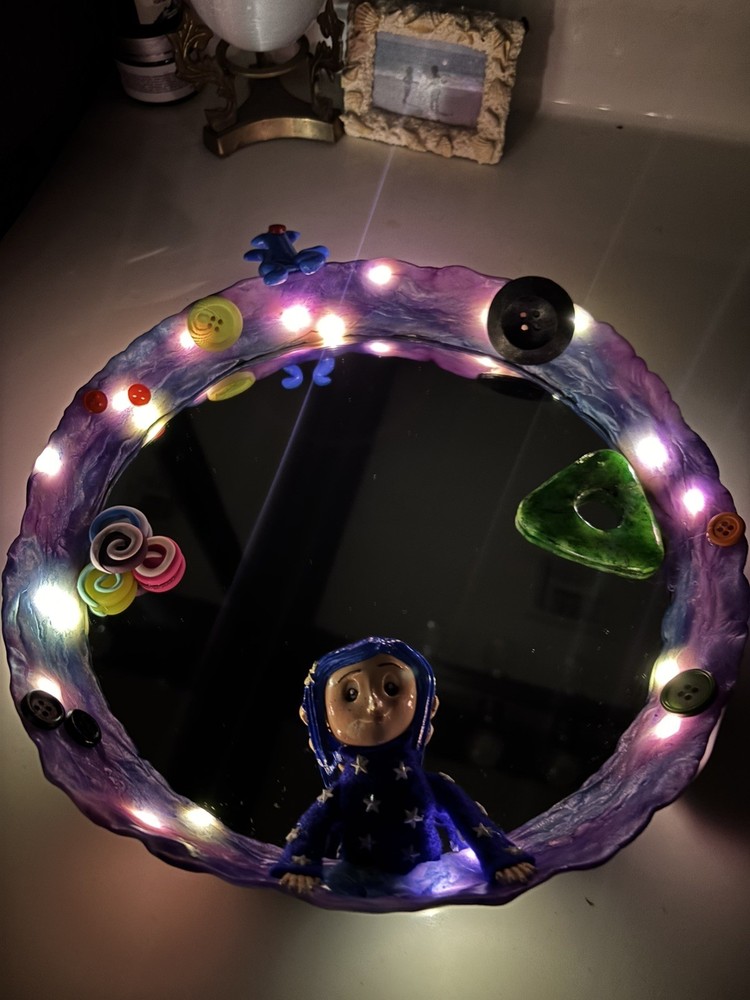 Coraline Light Up Tunnel Mirror
