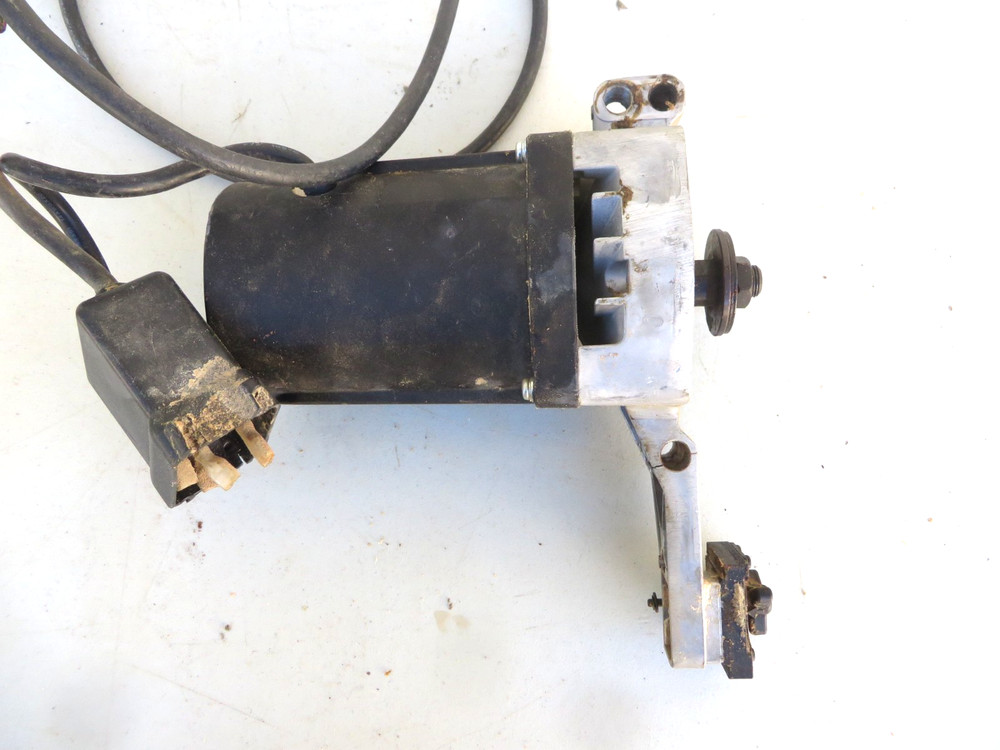 Dewalt DW475 10" Tablesaw-Motor plus