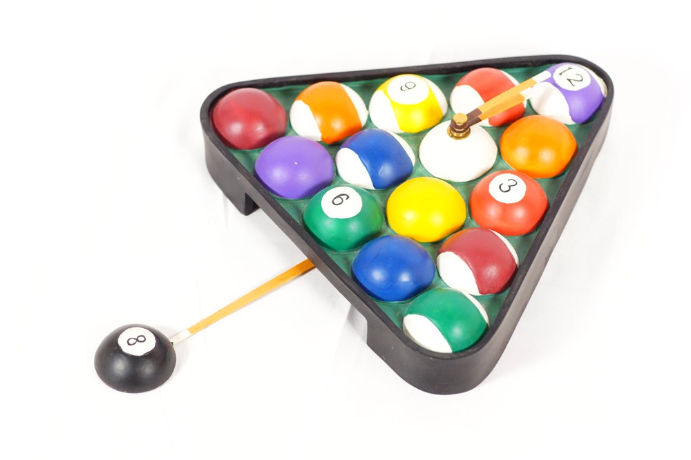 Billiards Clock Racked Pool Balls Vintage Wall Hanging Quartz Clock