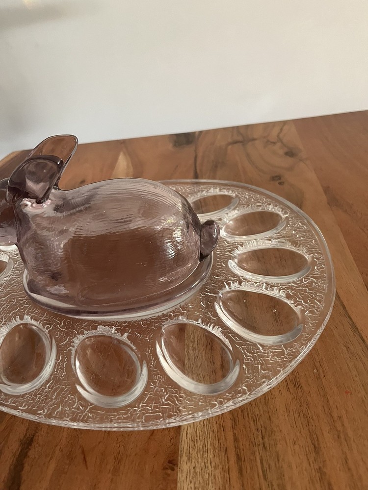 Vintage L E Smith Nested Bunny Deviled Egg Serving Plate Purple