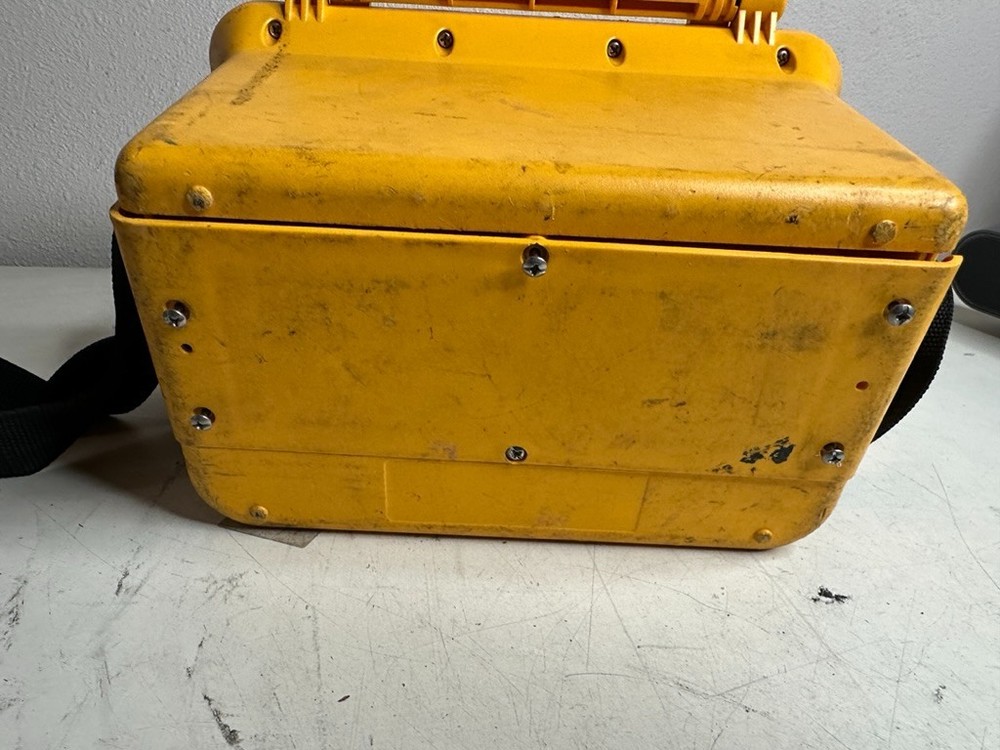 3M Dynatel 2273 Cable Locator Transmitter Unit ONLY AS-IS