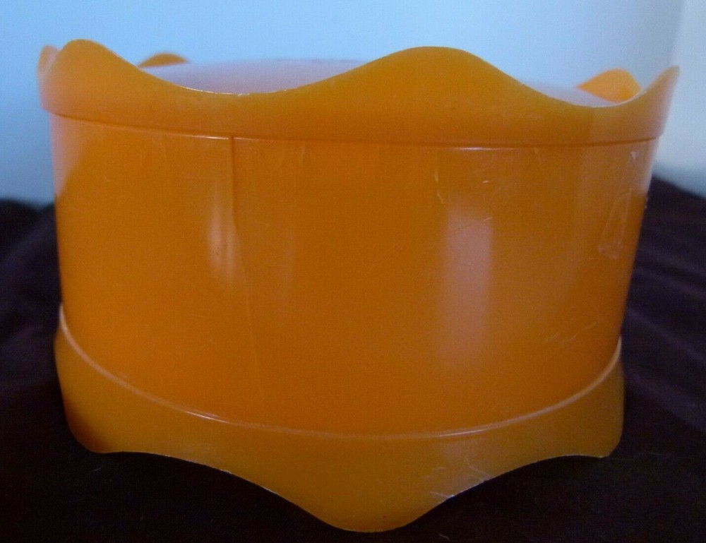 Vintage Borjois ON THE WIND Orange Plastic Powder Box Empty