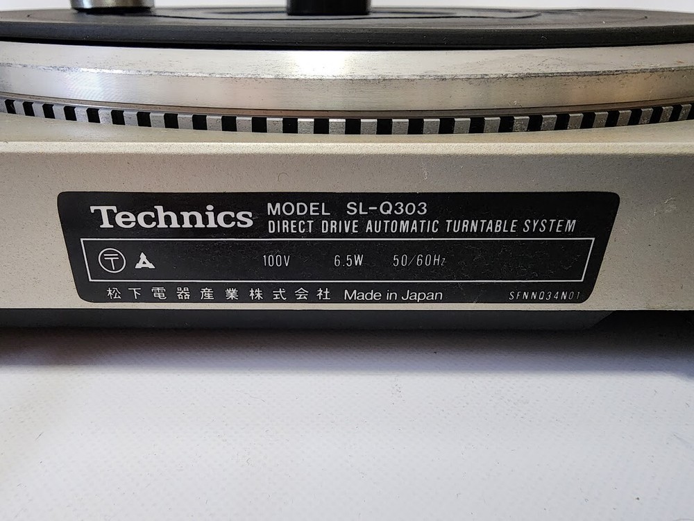 Technics SL-Q303 Direct Drive Automatic Turntable Record Player