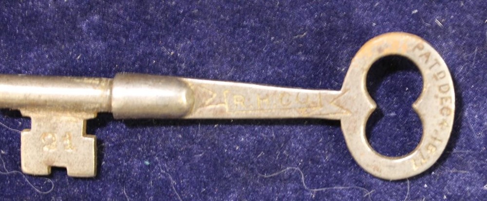 10 Skelton Keys Some Named TRA16