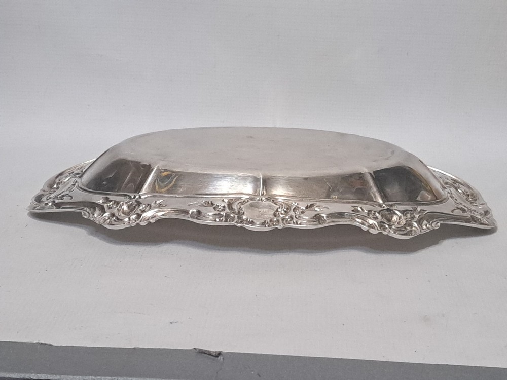 Towle Silverplated Embossed Tray with Roses and Scrolls