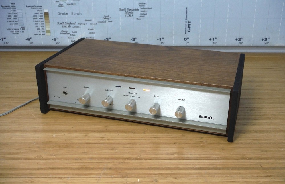Rare Electro-Voice EV-1122 Integrated Stereo Amplifier Phono input Xclnt Working