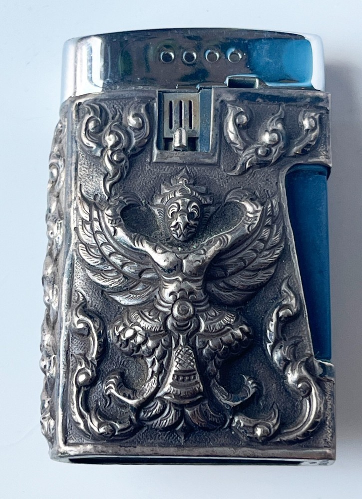 Siam Sterling Lighter case with Ronson lighter Embossed