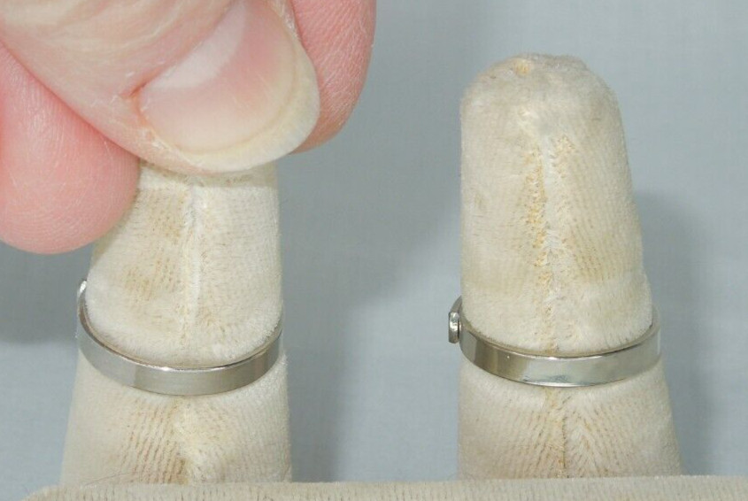2 Ring Blanks Settings Cabochon Adjustable silver Plated Brass NEW 85O