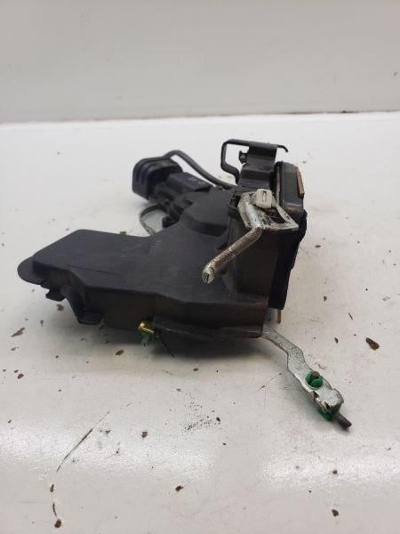 CAMRY 2000 Door Lock Actuator 737698 OEM