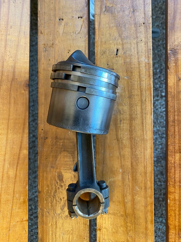 Maytag Engine Model 92 Piston Assembly