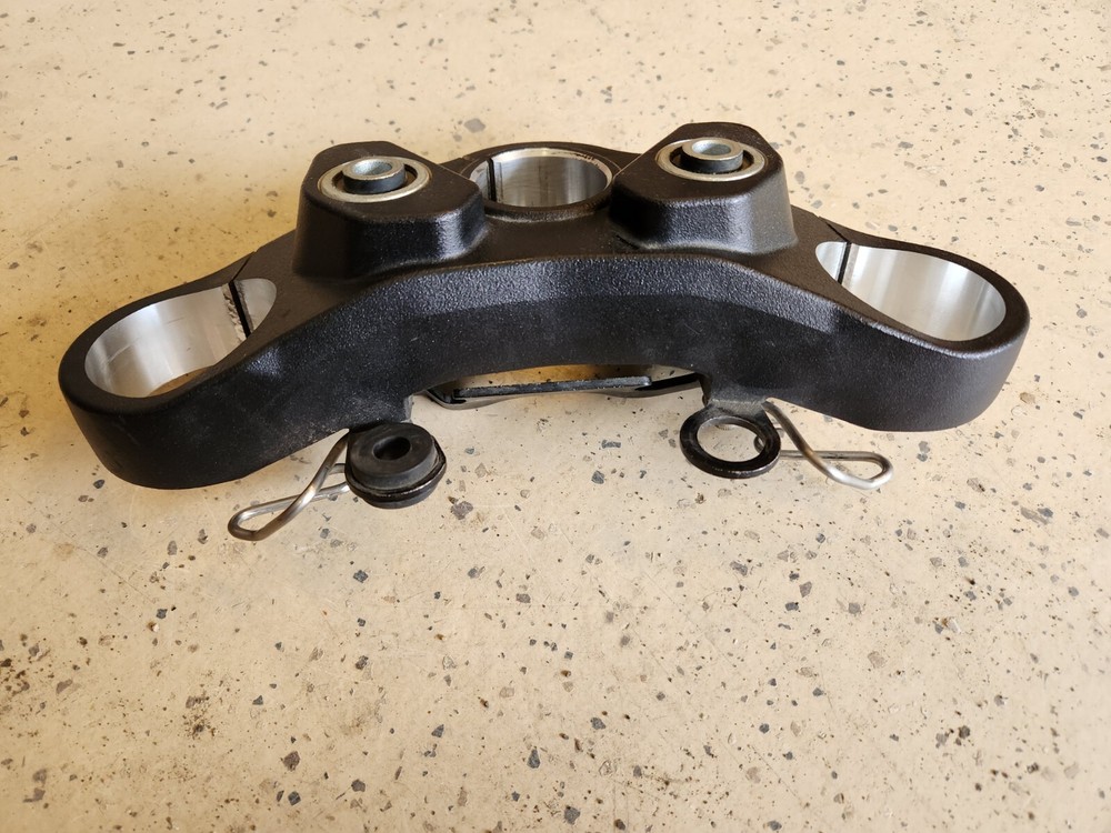 Ducati Steering Head Clamp Part 34110992AC